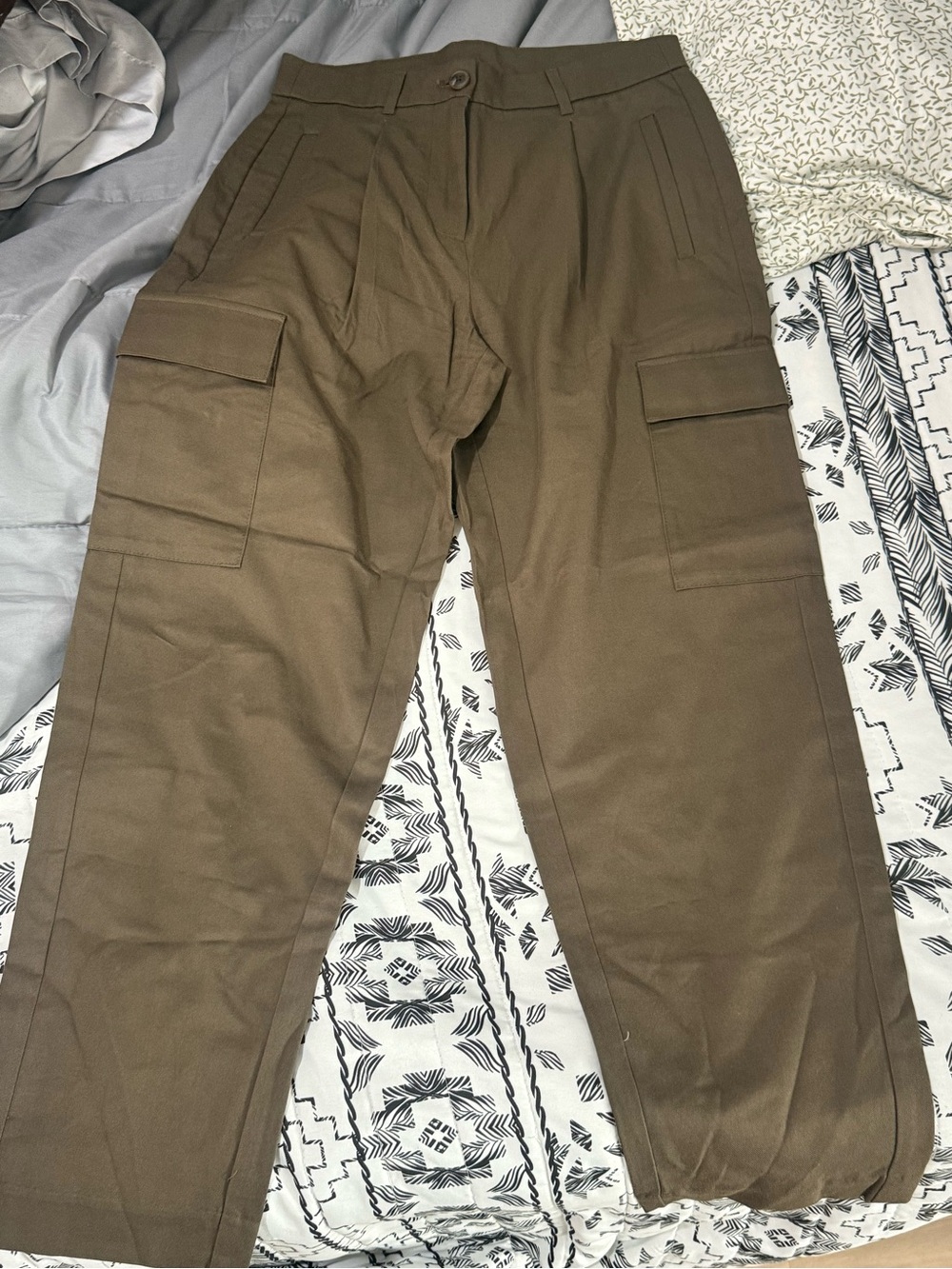 Old Navy Olive Brown Women's Cargo Pants